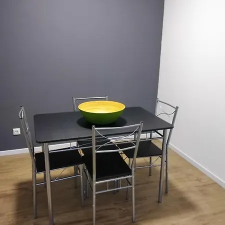 Schoene, Gemuetliche Moeblierte 2 Zi In Rgb Апартаменти Регенсбург