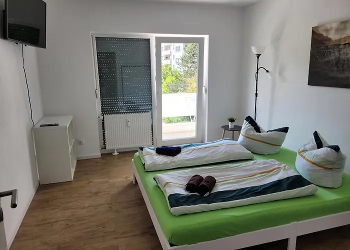 Schoene, Gemuetliche Moeblierte 2 Zi In Rgb Lejlighed *