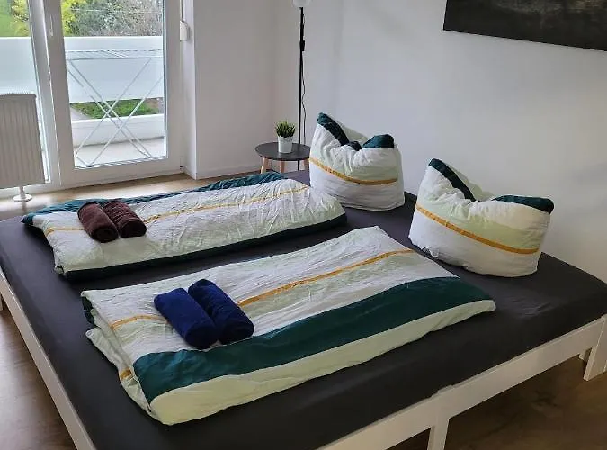 Schoene, Gemuetliche Moeblierte 2 Zi In Rgb